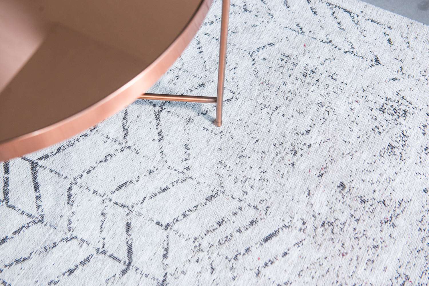 Mad Men 8652 Black on White gulvteppe