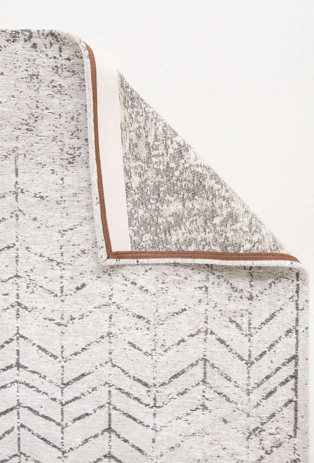 Mad Men 8652 Black on White gulvteppe