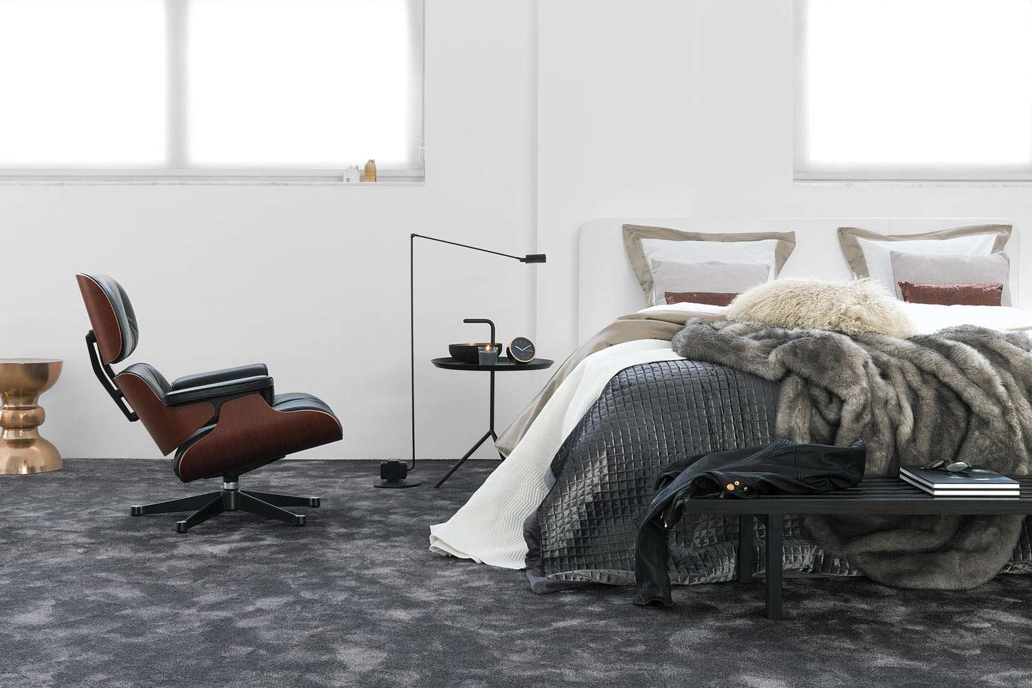 Seduction 99 Raven vegg til vegg teppe