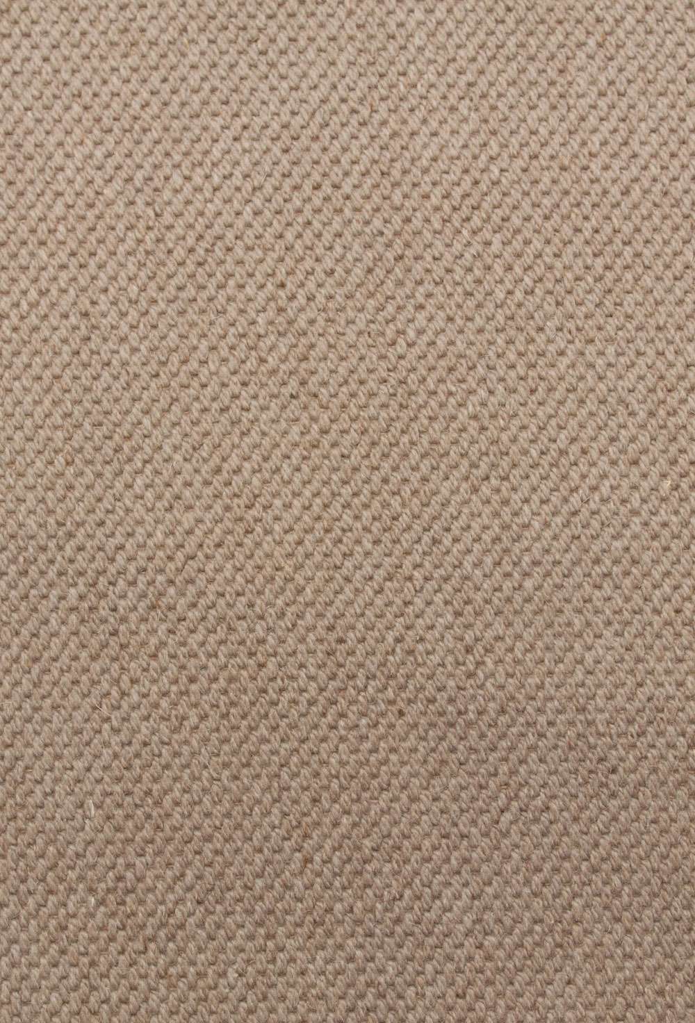 Crown 116 Gråbeige vegg til vegg teppe