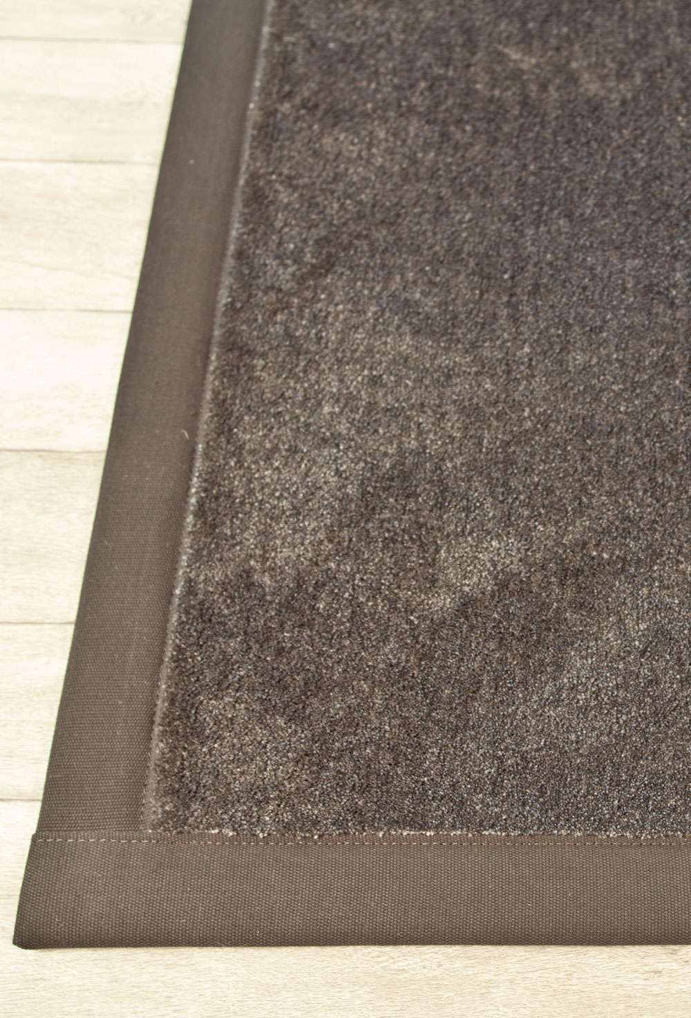 Seduction Raven 99 K99 kantet gulvteppe