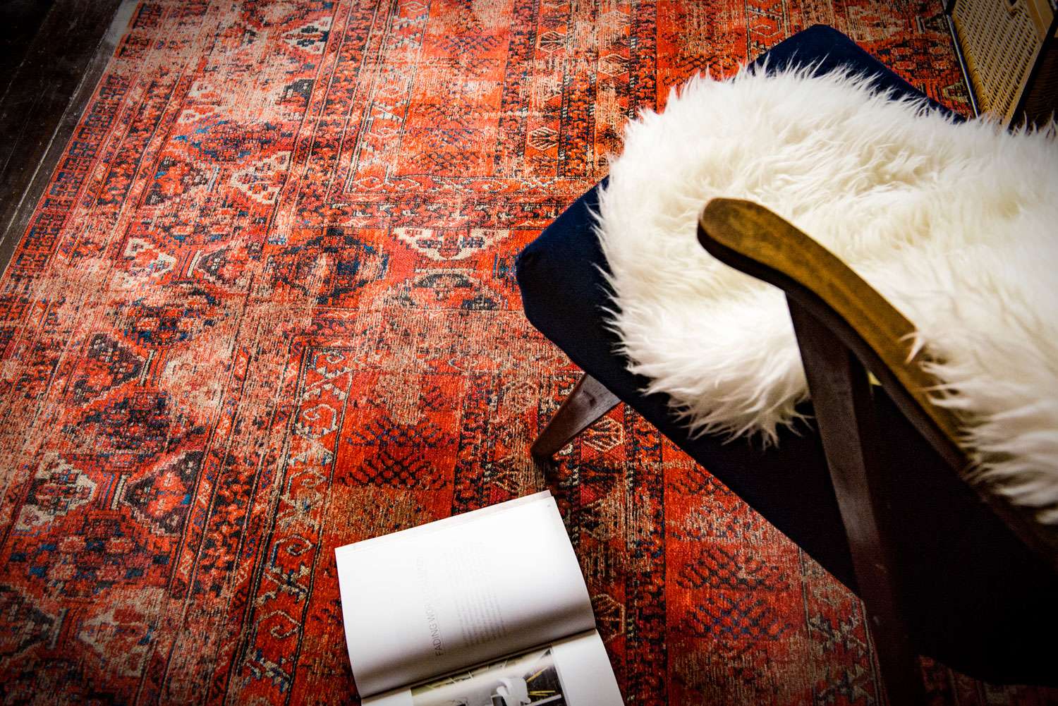 Antiquarian 8719 Red gulvteppe