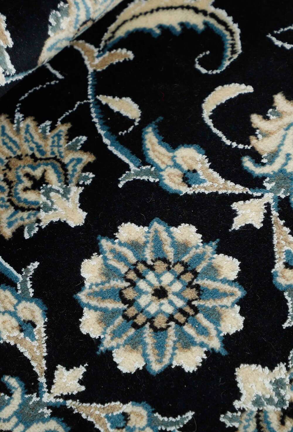 Nain Kashmar 538293 håndknyttet teppe