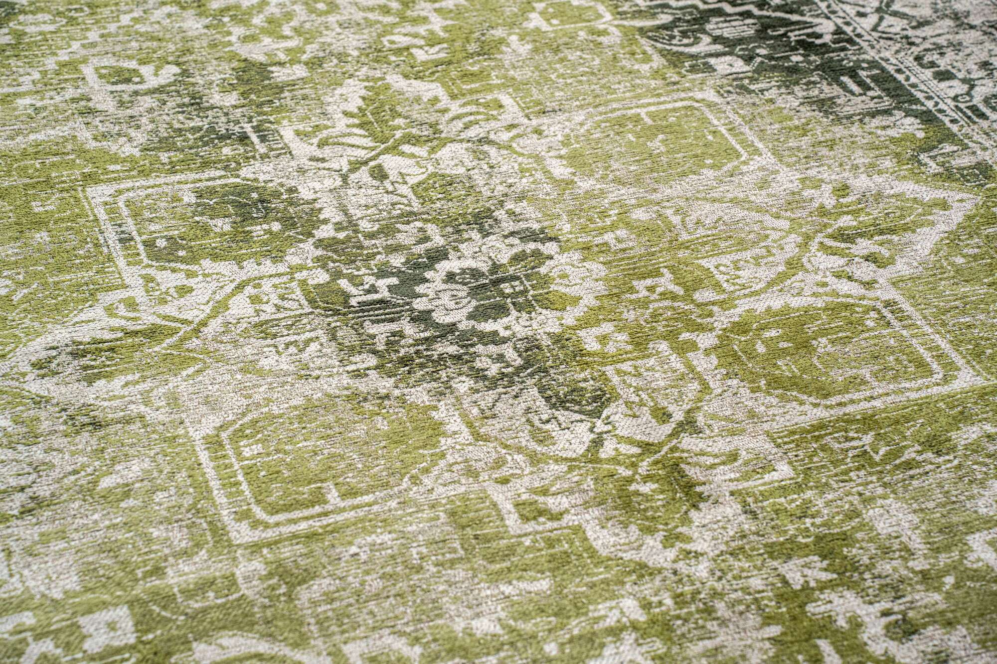 Antiquarian 9645 Olive Wood gulvteppe